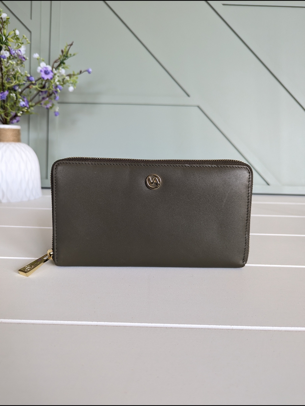 Valentina Olive Green Leather Card Wallet with Gold Accents